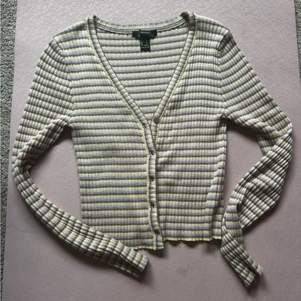 Forever 21 Vintage Beige and Gray Striped Cardigan S